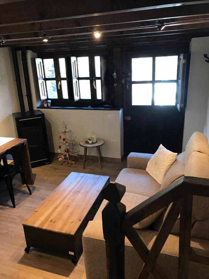 Villa La Casita De Olivia Espinaredo La Villa Esterno foto